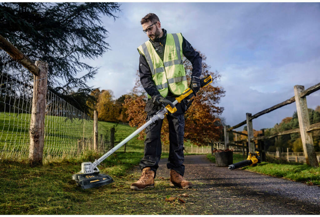 Коса акумуляторна безщіткова DeWALT DCMST561P1 DCMST561P1 - Зображення 4