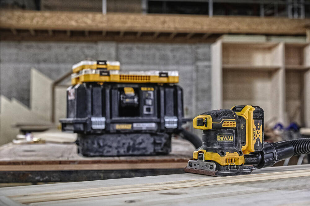 Шлифмашина вибрационная аккумуляторная DeWALT DCW200P2 DCW200P2 - Изображение 11