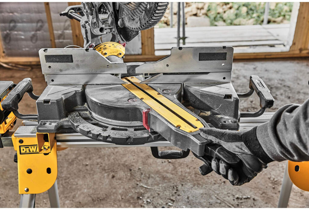 Пила торцовочная аккумуляторная бесщёточна DeWALT DCS781N DCS781N - Изображение 27