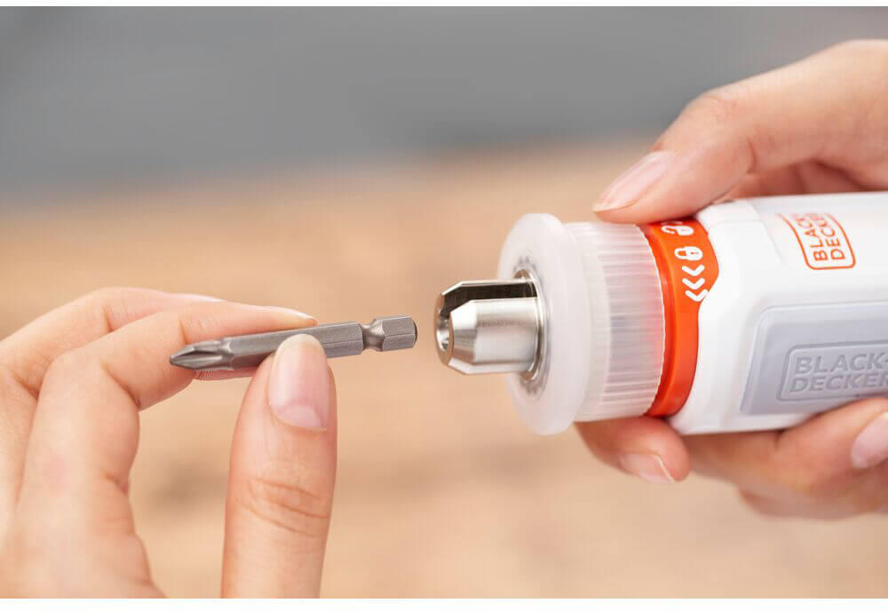 Акумуляторна викрутка BLACK+DECKER BCRTA01 BCRTA01 - Зображення 4