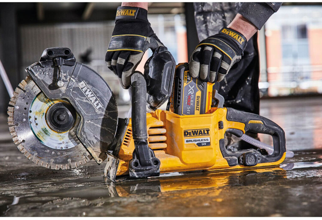 Акумуляторна батарея DeWALT DCB548 DCB548 - Изображение 6