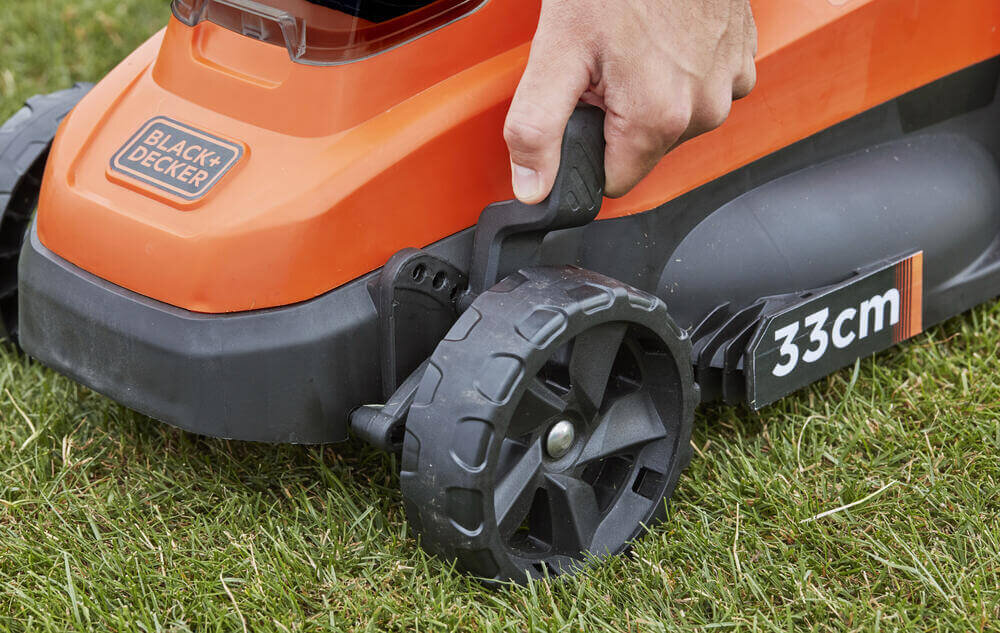 Газонокосилка аккумуляторная BLACK+DECKER BCMW3318L2 - Изображение 5