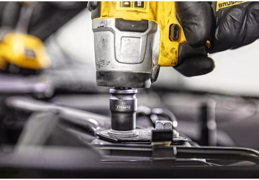 Гайковёрт ударный аккумуляторный бесщёточный DeWALT DCF902D2 - Изображение 4