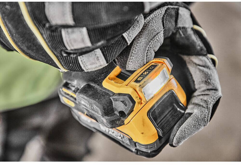 Дрель-шуруповёрт аккумуляторная бесщёточная ударная DeWALT DCD805E1T - Изображение 9