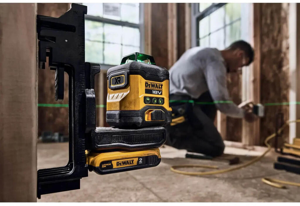 Уровень лазерный линейный DeWALT DCLE34031D1 DCLE34031D1 - Изображение 7