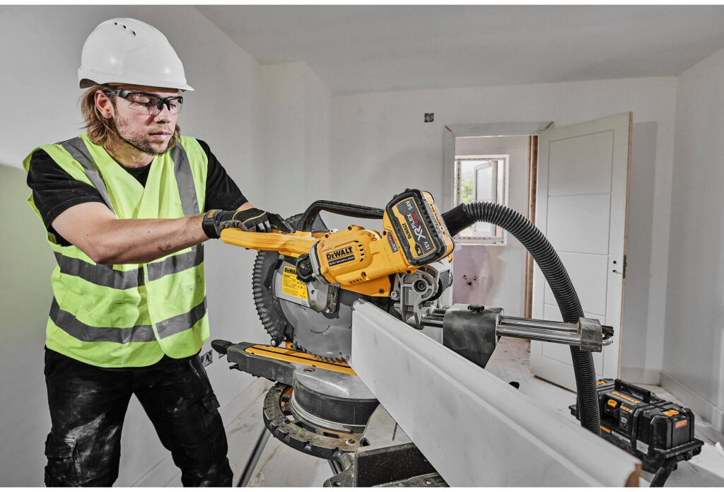 Пила торцовочная аккумуляторная бесщёточна DeWALT DCS781N DCS781N - Изображение 22