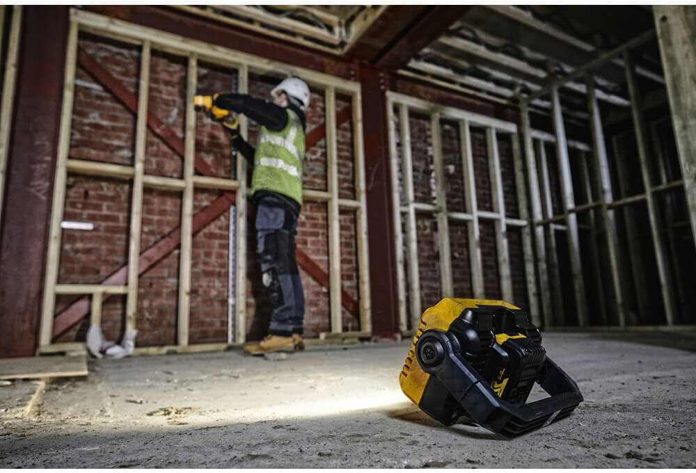 Фонарь светодиодный аккумуляторный DeWALT DCL077 DCL077 - Изображение 6