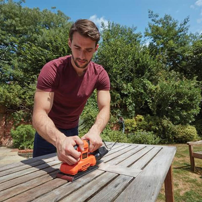 Шліфмашина вібраційна мережева BLACK+DECKER BEW2 BEW220 - Зображення 4