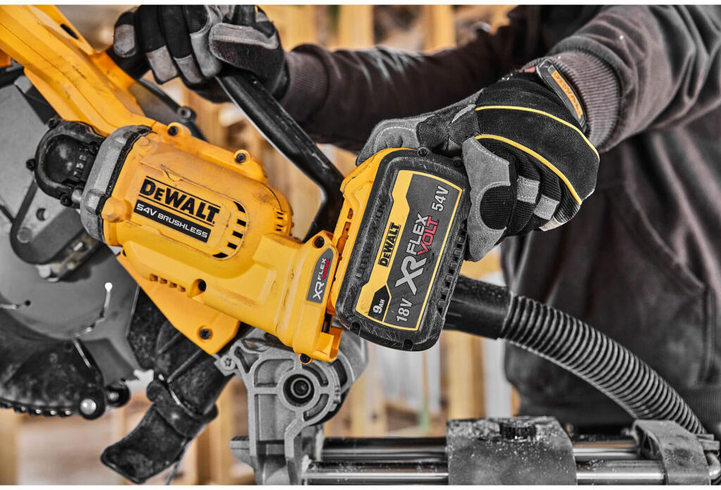 Пила торцовочная аккумуляторная бесщёточна DeWALT DCS781N DCS781N - Изображение 15