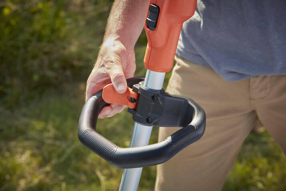 Триммер аккумуляторный бесщеточный BLACK+DECKER BCSTE636L1 BCSTE636L1 - Изображение 5