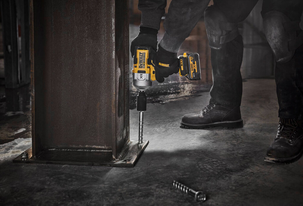 Гайковерт ударный аккумуляторный бесщёточный DeWALT DCF961N - Изображение 6