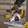 Пила дисковая аккумуляторная DeWALT DCS373N DCS373N - Изображение 3