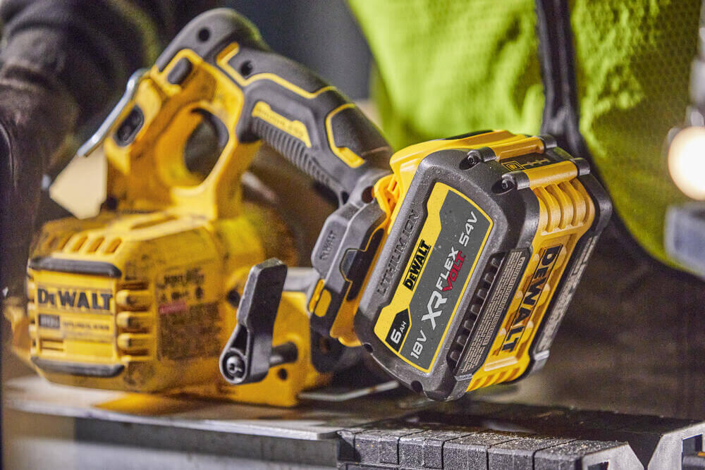 Пила дисковая аккумуляторная бесщёточная DeWALT DCS573NT DCS573NT - Изображение 8