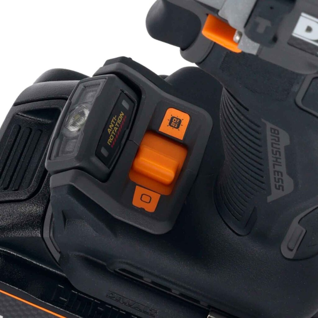Дрель-шуруповёрт ударная McLaren F1 TEAM LIMITED EDITION DeWALT DCD85MM2T - Изображение 22