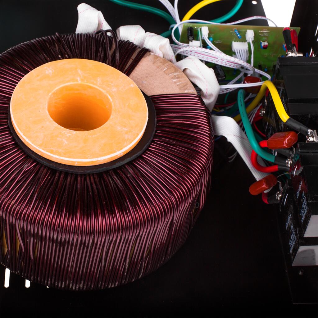 Стабилизатор напряжения LPT-W-15000RD BLACK (10500W) - Изображение 8