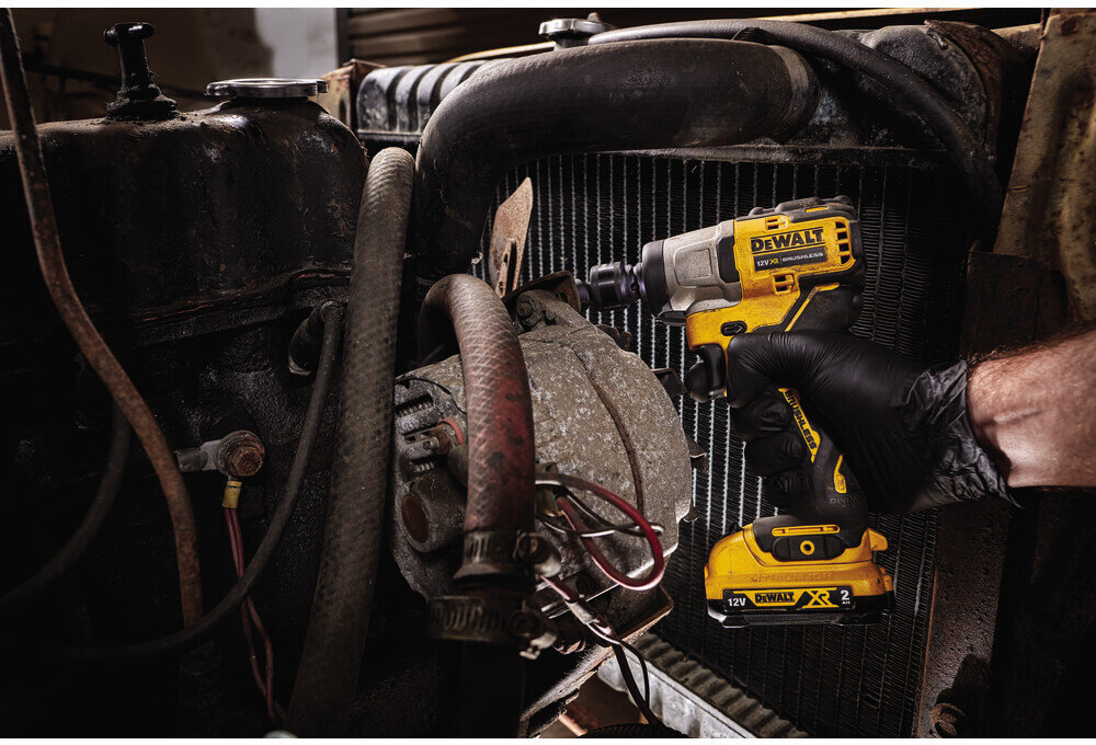 Гайковёрт ударный аккумуляторный бесщёточный DeWALT DCF902D2 - Изображение 14