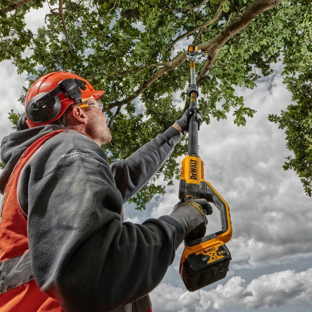 Высоторез аккумуляторный бесщёточный со штангой DeWALT DCMPS567N DCMPS567N - Изображение 4