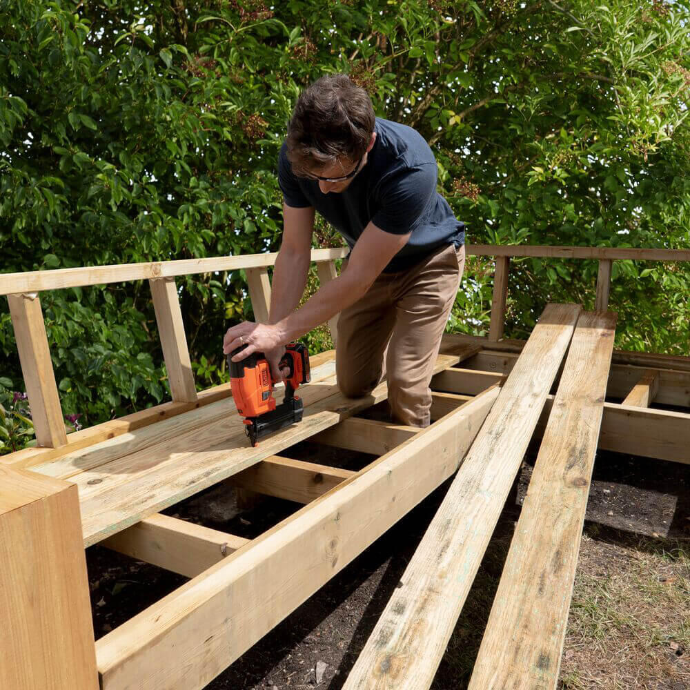 Пистолет гвоздезабивной BLACK+DECKER BCNG01N BCNG01N - Изображение 3