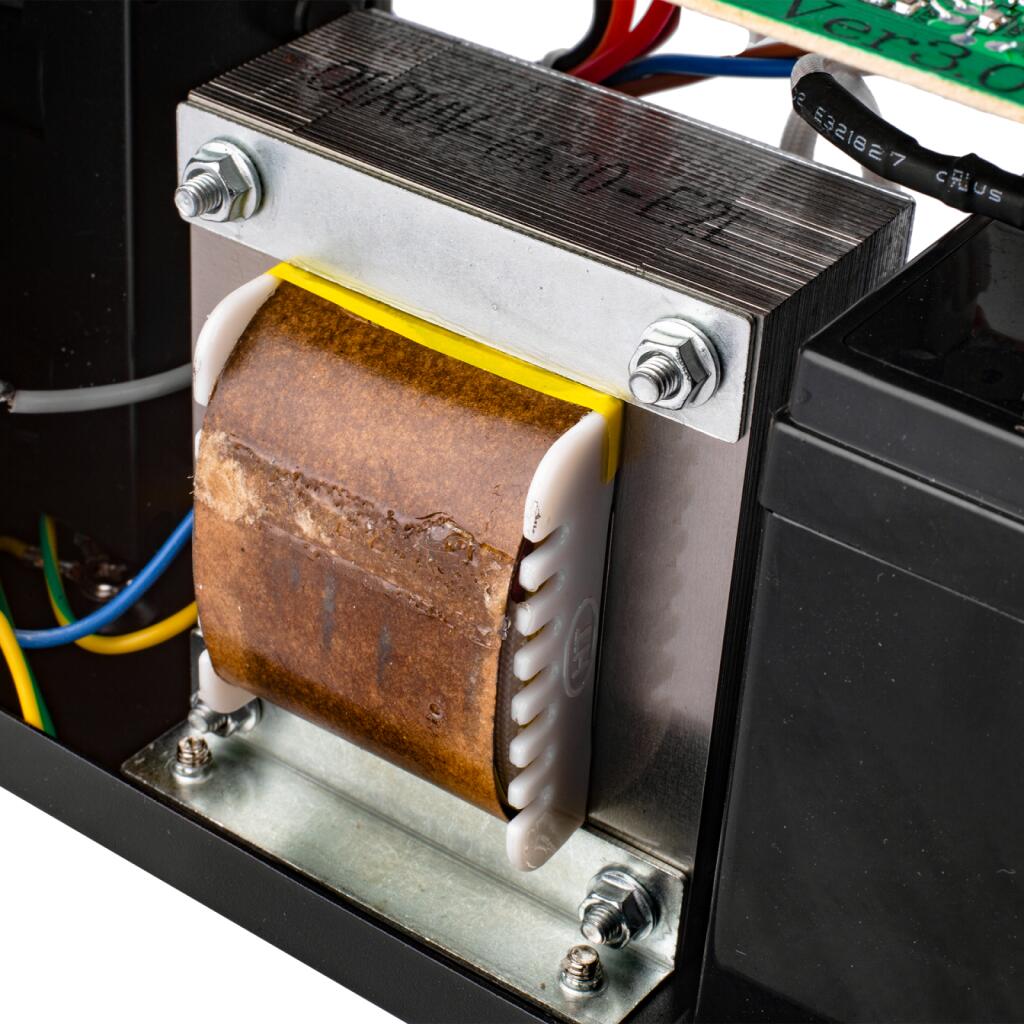 Источник бесперебойного питания (ИБП) LP U650VA (390Вт) - Изображение 10