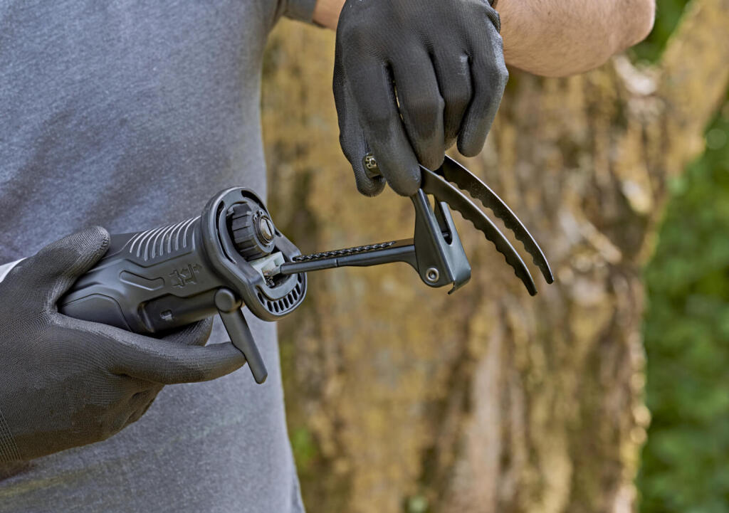 Пила сабельная сетевая BLACK+DECKER BES301K BES301K - Изображение 6