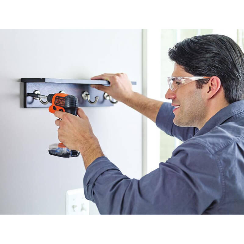 Отвертка-фонарь аккумуляторная BLACK+DECKER BDCSFS30C BDCSFS30C - Изображение 6