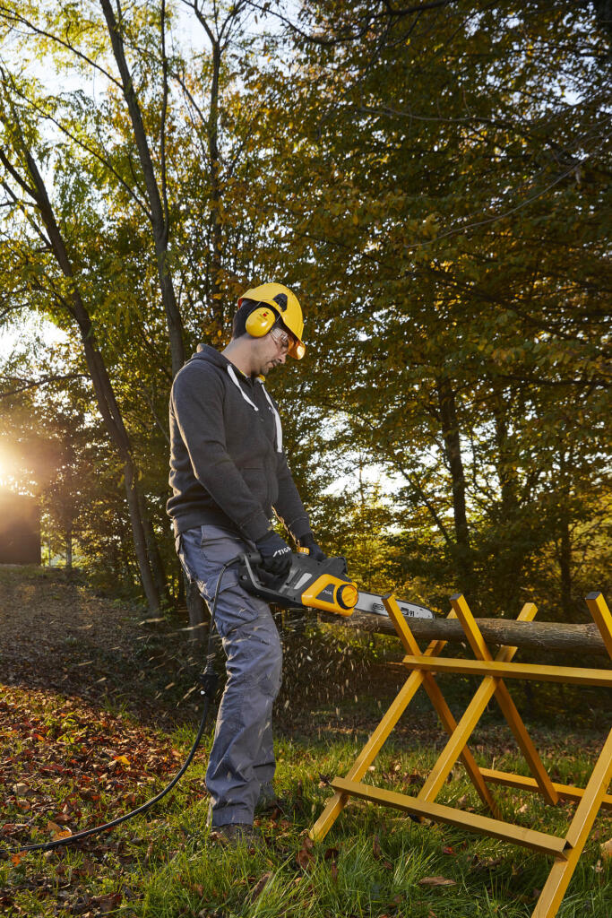 Пила цепная электрическая STIGA CS122c-40 CS122c-40 - Изображение 12