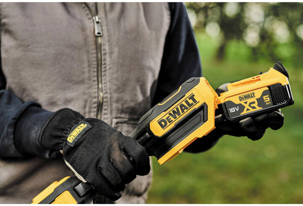 Коса акумуляторна безщіткова DeWALT DCMST561P1 DCMST561P1 - Зображення 11