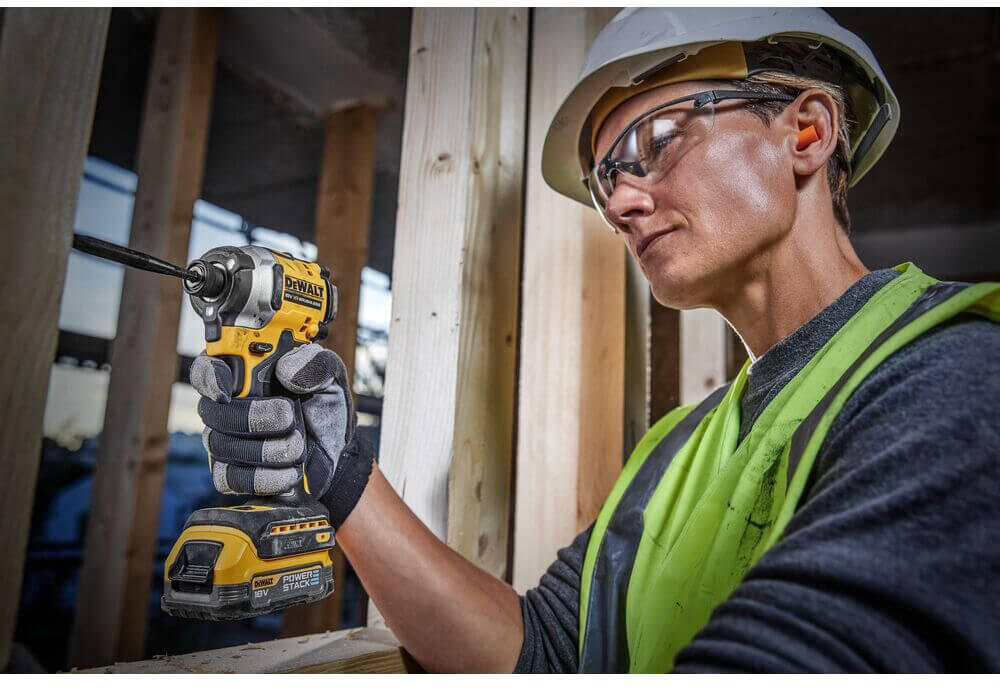 Набор из двух инструментов бесщеточных DeWALT DCK2051H2T DCK2051H2T - Изображение 11