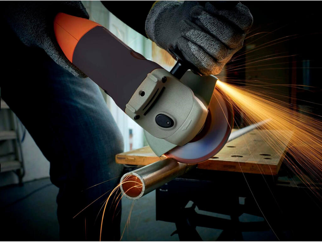 Шлифмашина угловая - болгарка сетевая BLACK+DECKER KG1202 KG1202 - Изображение 12