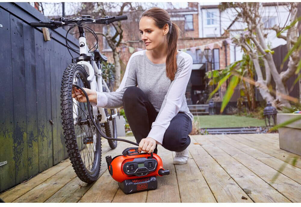 Компрессор автомобильный аккумуляторный BLACK+DECKER BDCINF18N - Изображение 11