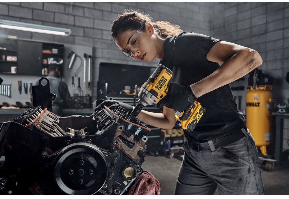 Гайковерт ударный аккумуляторный бесщёточный DeWALT DCF892N - Изображение 8