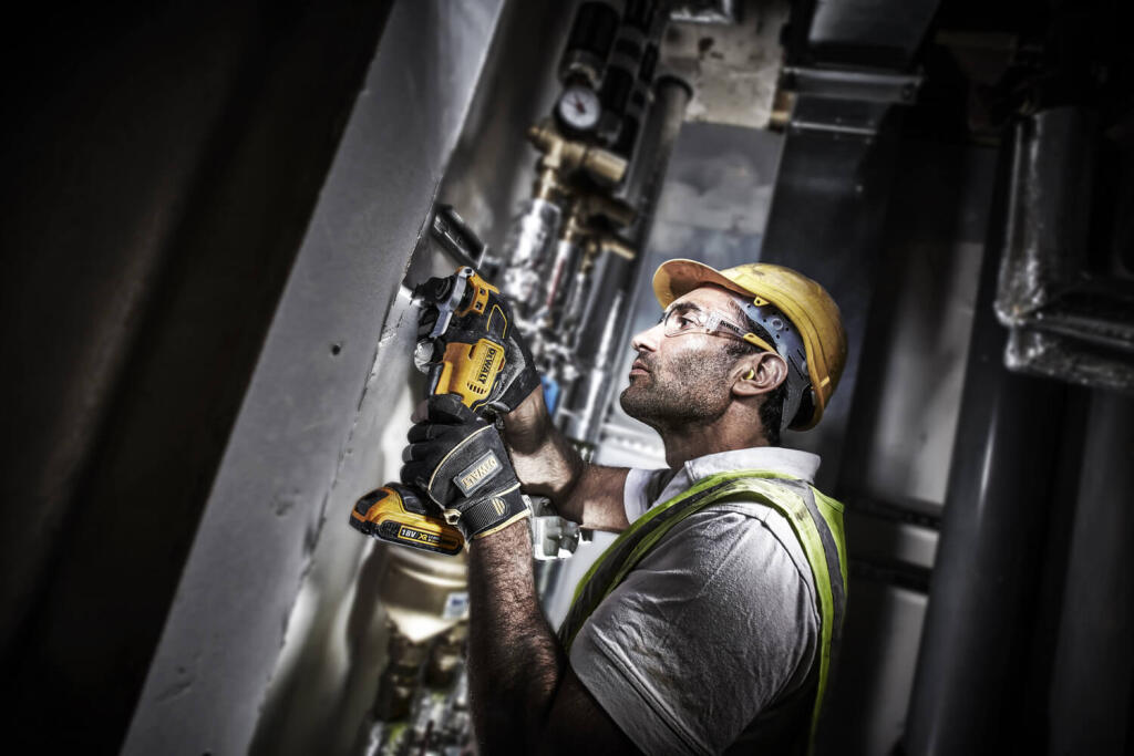 Багатофункціональний інструмент акумуляторний бе DCS356N - Зображення 7