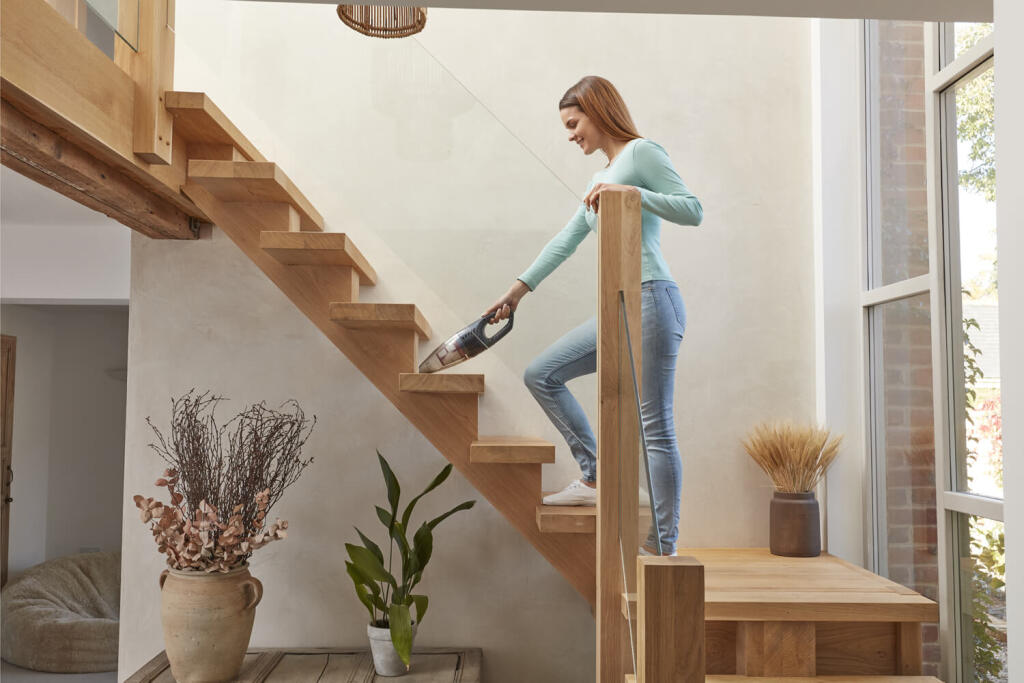 Пылесос аккумуляторний (электровеник) BLACK+DECKER SVB620JW SVB620JW - Изображение 6