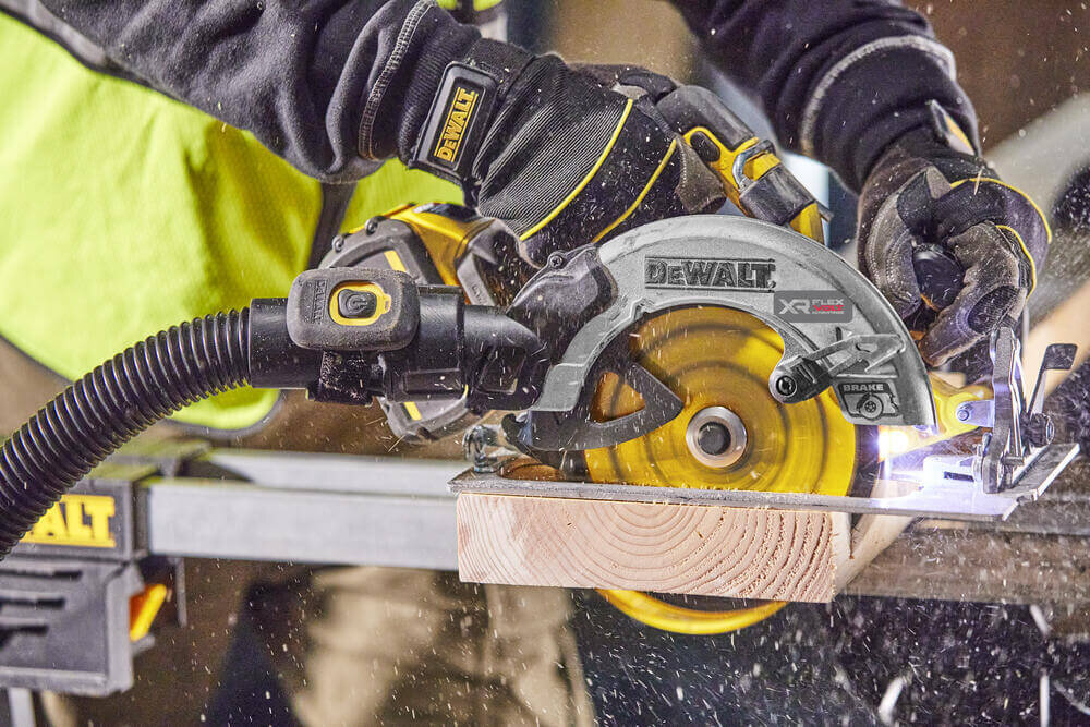 Пила дисковая аккумуляторная бесщеточная DeWALT DCS573T1 DCS573T1 - Изображение 7