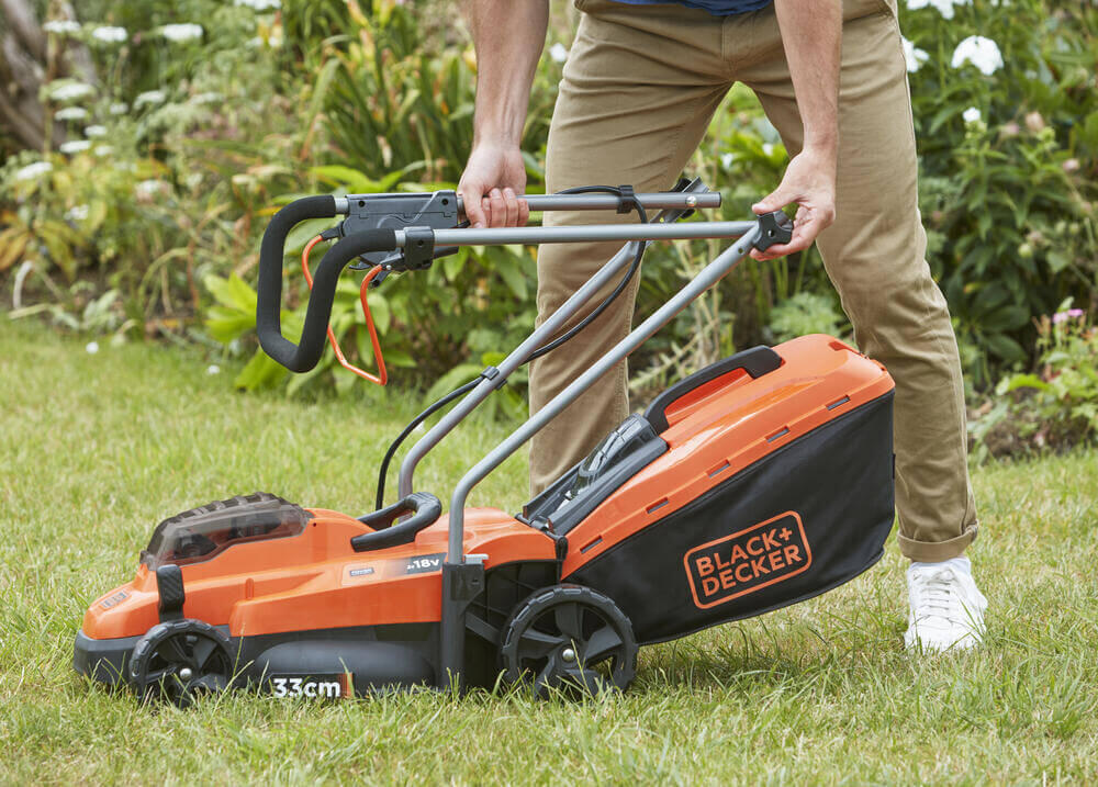 Газонокосилка аккумуляторная BLACK+DECKER BCMW3318L2 - Изображение 7