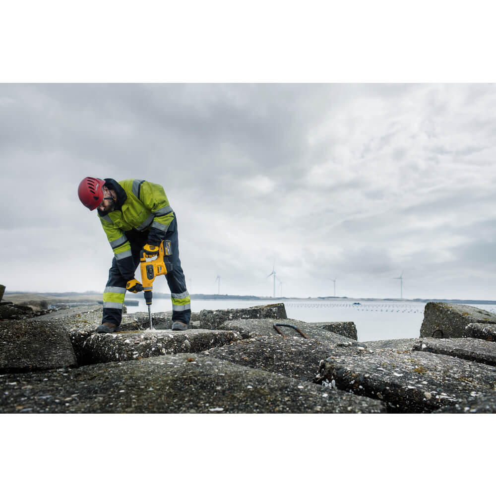 Перфоратор аккумуляторный бесщеточный SDS MAX DeWALT DCH481N DCH481N - Изображение 6