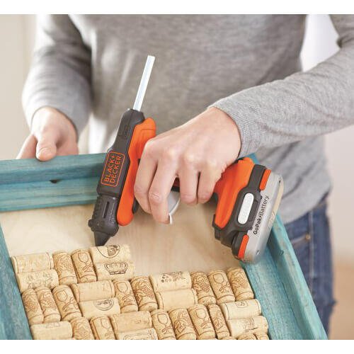 Пистолет клеевой аккумуляторный BLACK+DECKER BDCGG12N BDCGG12N - Изображение 3