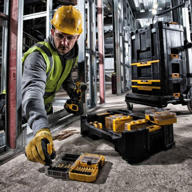 Ящик для хранения наборов в кейсах TOUGH CASE DeWALT DT70716 - Изображение 5