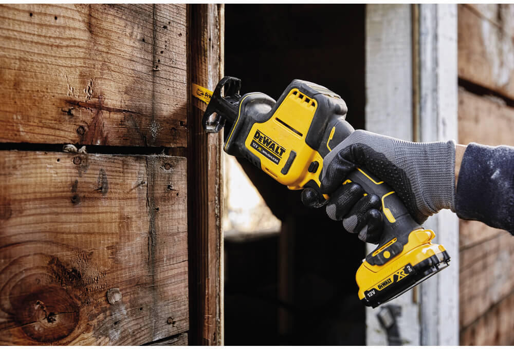 Пила шабельна акумуляторна безщіткова DeWALT DCS DCS312D2 - Зображення 4