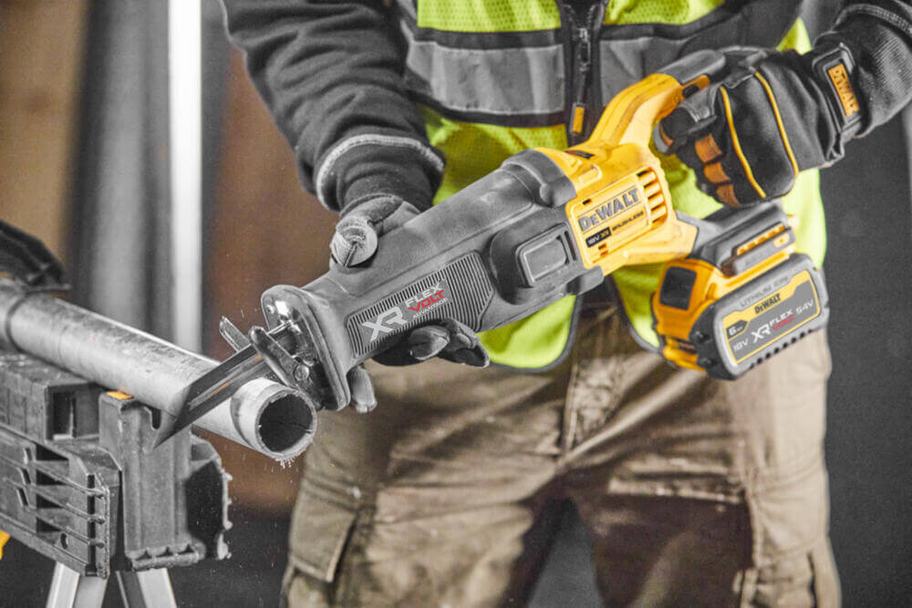 Пила шабельна акумуляторна DeWALT DCS386NT DCS386NT - Изображение 9