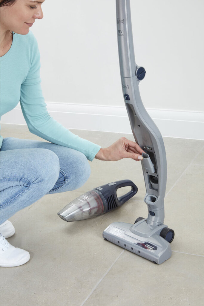 Пылесос аккумуляторний (электровеник) BLACK+DECKER SVB520JW SVB520JW - Изображение 3