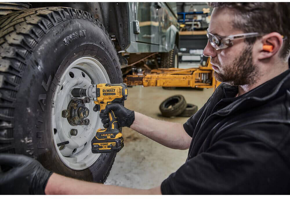 Гайковерт ударный аккумуляторный бесщёточный DeWALT DCF891P2G - Изображение 9