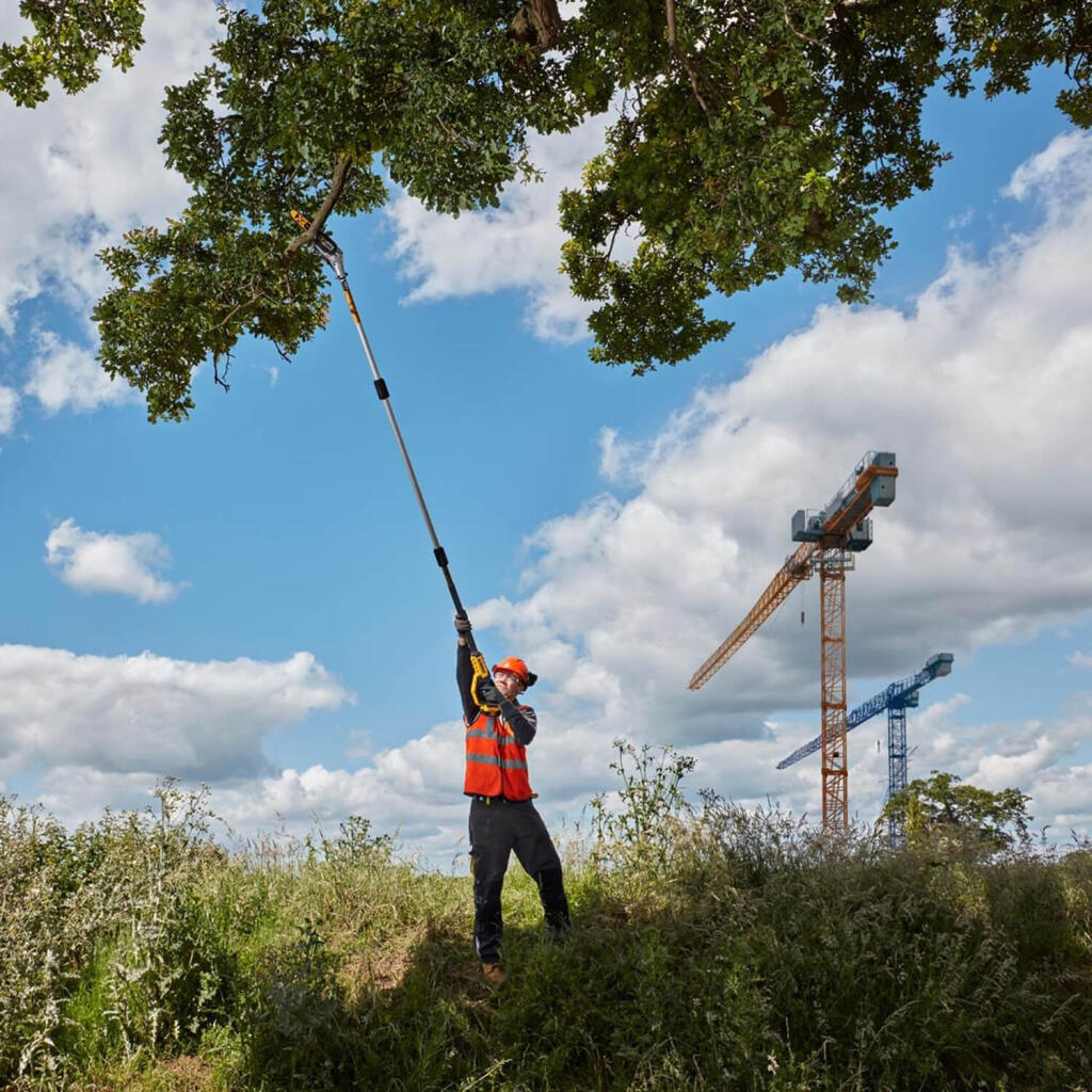 Высоторез аккумуляторный бесщёточный со штангой DeWALT DCMPS567N DCMPS567N - Изображение 3