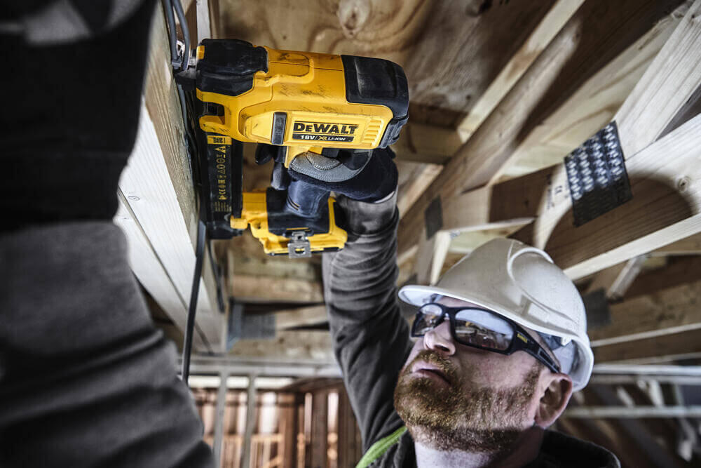 Степлер скобозабивной аккумуляторный DeWALT DCN701D2 DCN701D2 - Изображение 7