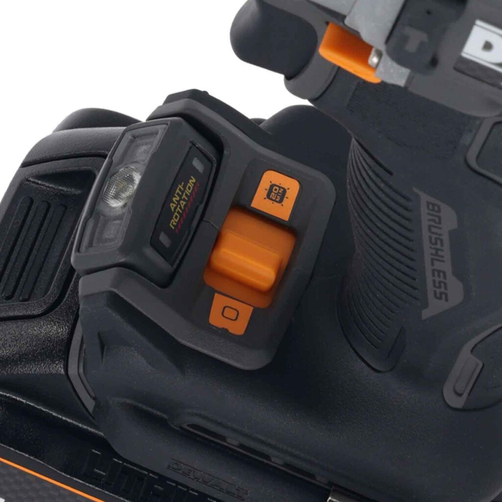 Набор из двух инструментов аккумуляторных бесщеточных McLaren F1 TEAM LIMITED EDITION DeWALT DCK200MP2T - Изображение 10