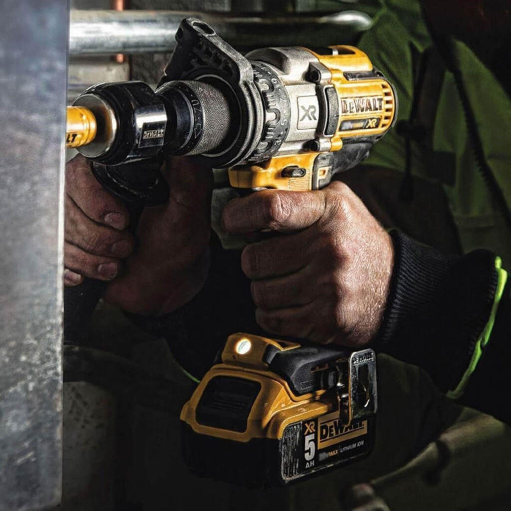 Дрель- шуруповерт аккумуляторная бесщёточная ударная DeWALT DCD996P3 - Изображение 6