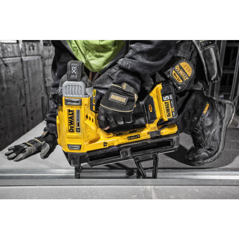 Пистолет гвоздезабивной аккумуляторный бесщёточный DeWALT DCN890P2 DCN890P2 - Изображение 12