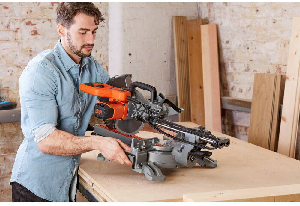 Пила торцовочная сетевая BLACK+DECKER BES700 BES700 - Изображение 7