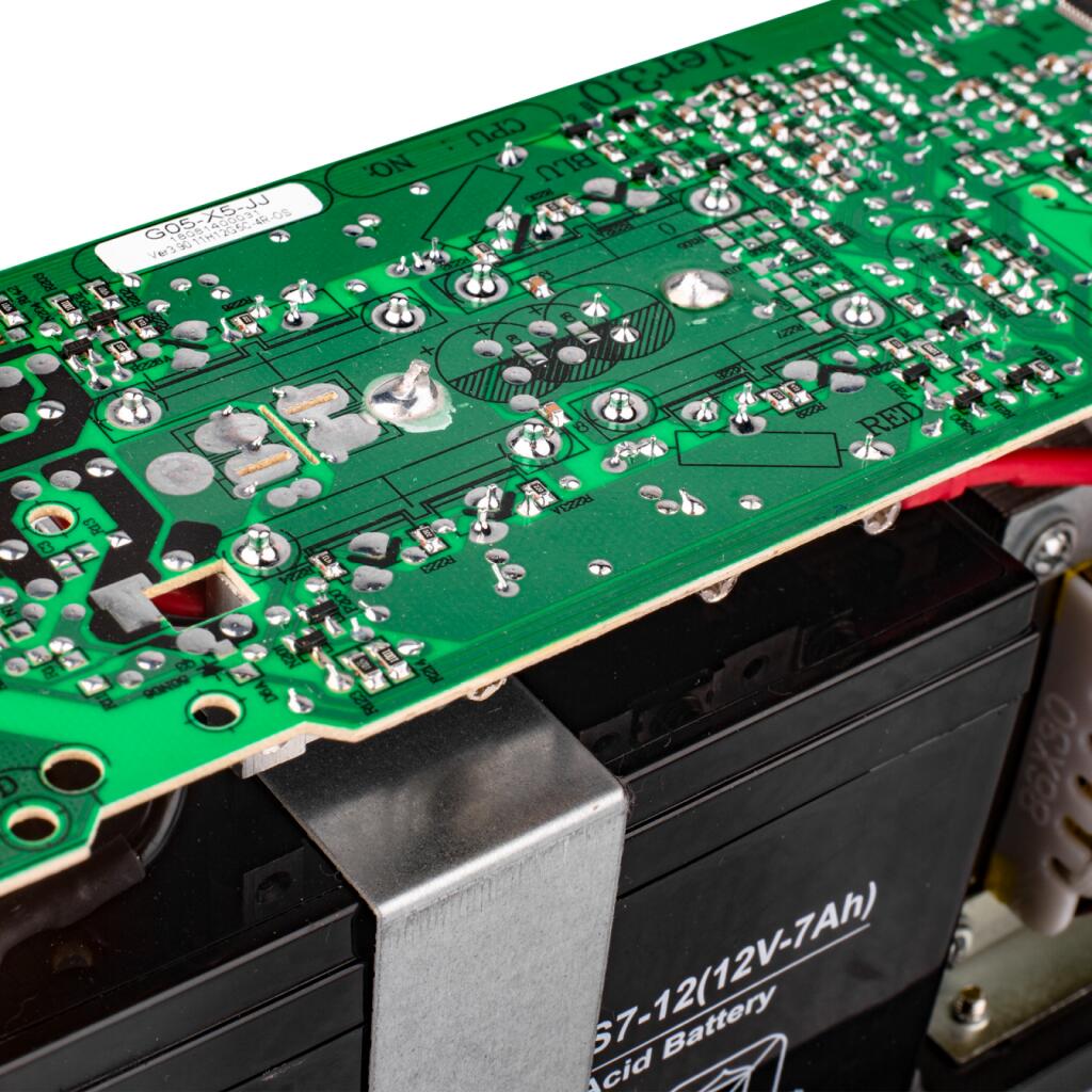 Источник бесперебойного питания (ИБП) LP U650VA (390Вт) - Изображение 8