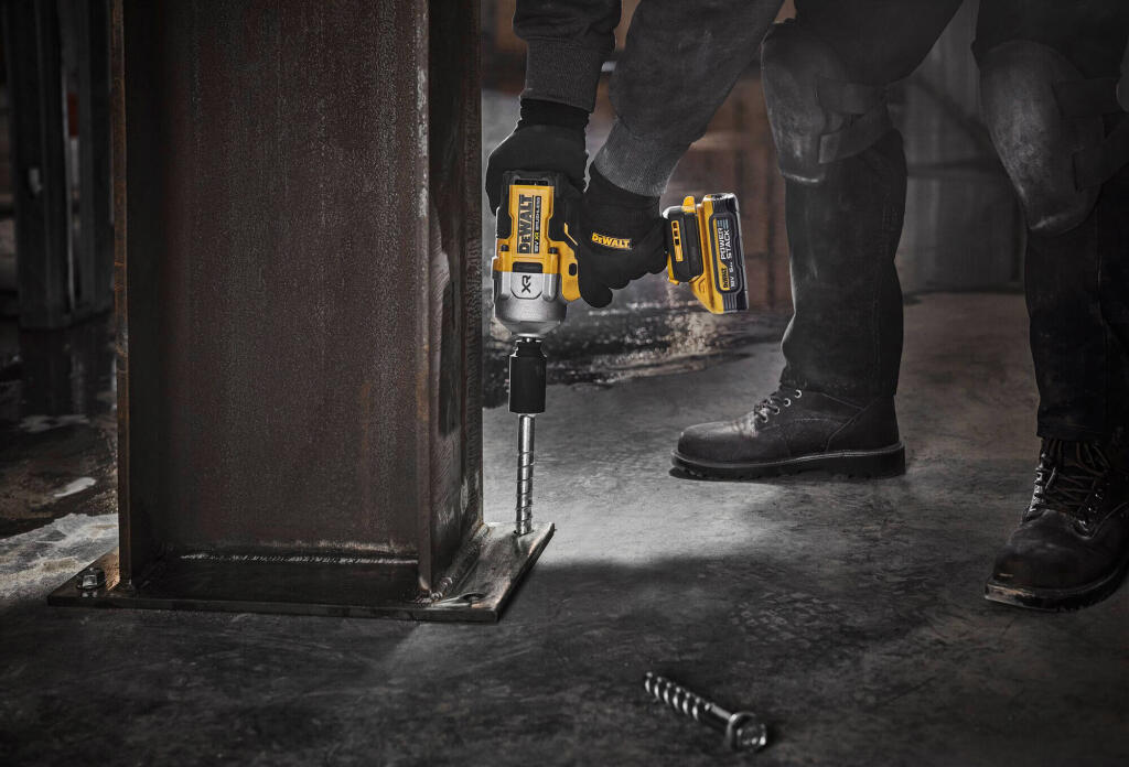 Гайковерт ударный аккумуляторный бесщёточный DeWALT DCF961H2T - Изображение 8